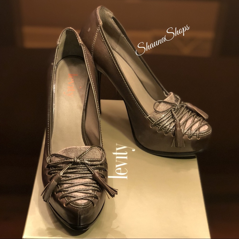 Levity Nina Leather Platform Heel - SZ 7.5